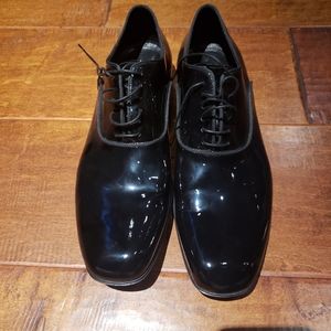 Brand new Ermenegildo Zegna mens black dress shoes